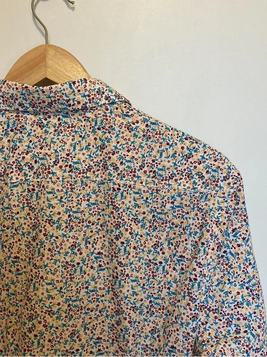 Zara Men's Button-Down Shirt with Blue and Red Floral Print - Picture 4 of 5